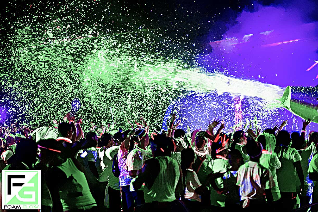 Foam Glow \u002D Brockton - cover image