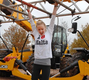 JCB Mud Run Image 2