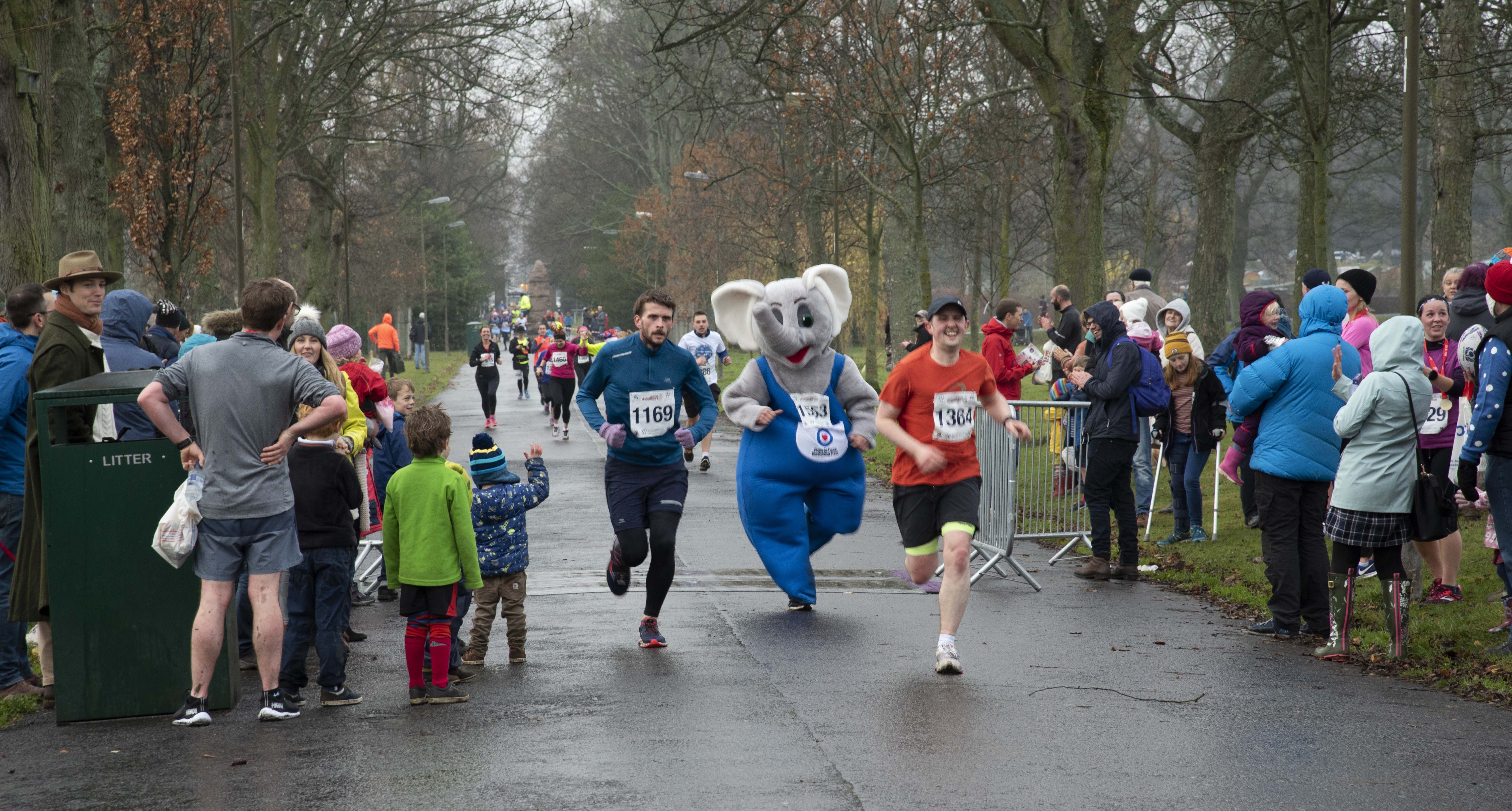 The Edinburgh Christmas Running Festival Image 2